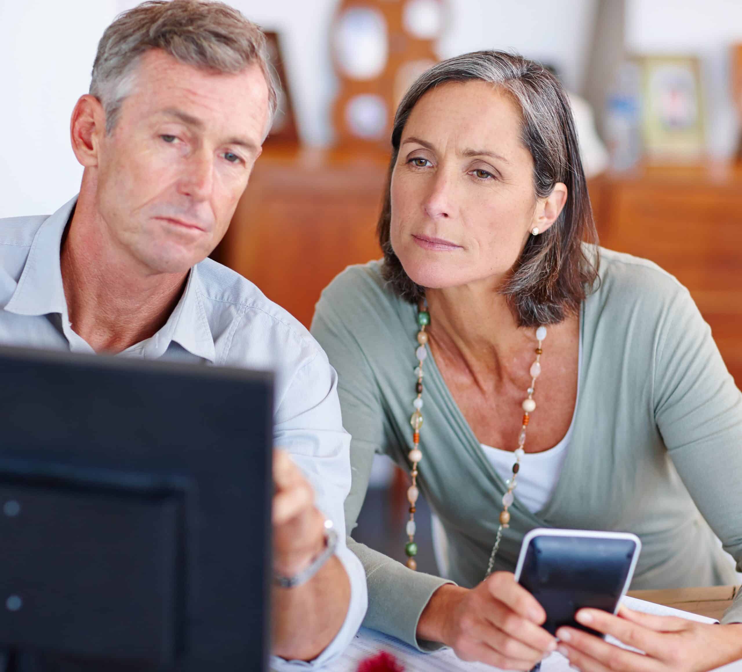 Fullerton Financial Planning - Arizona Independent Financial Advisor - A couple worried about retirement seeing the problem scaled